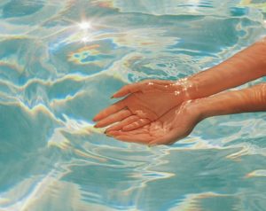 The Push And Pull Of Tactile Sensitivity: Seeking & Avoiding image
